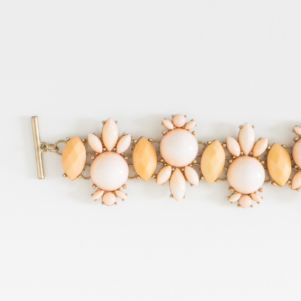Unique Peach & Coral Bracelet